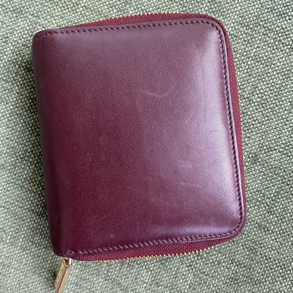 Cuyana Merlot Small Classic Zip Around Wallet